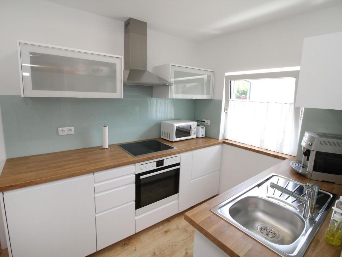 Holiday Home Bungalow Leopoldau By Interhome Vienna Exterior photo